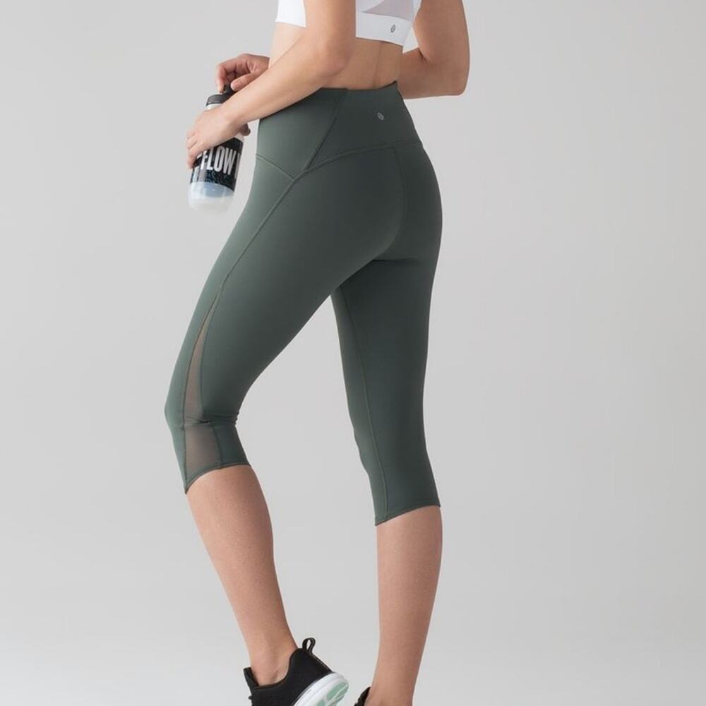 Lululemon Train Times Crop 17"‎ Dark Forest